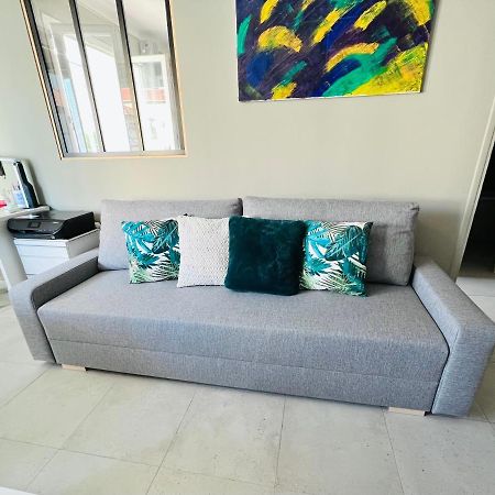 Nice West Cosy Flat Balcony, Near Airport, Train, Beach, Public Transport, Supermarket, Comfortable And Well Equippedアパートメント エクステリア 写真